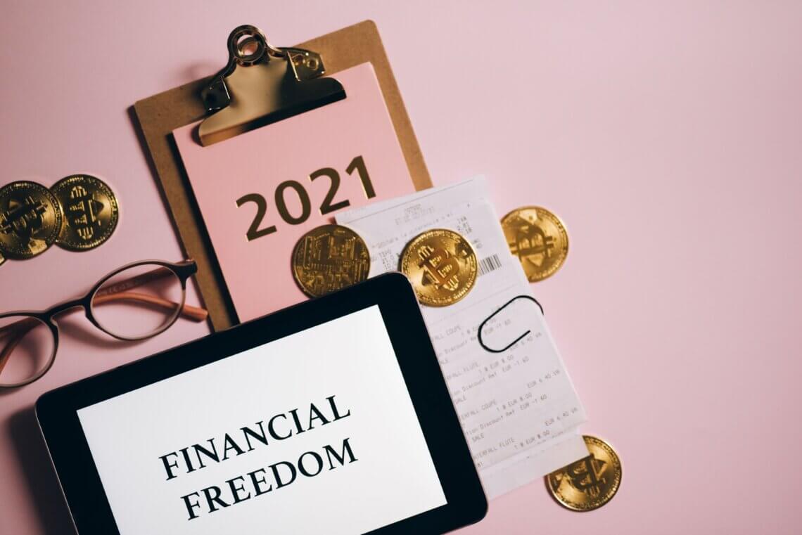 Personal finance trends 2026 showing 5 smart money moves including AI advisors, alternative investments, and the No Buy movement for building long-term wealth